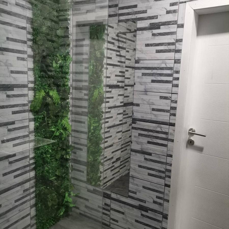 Apartman U Centru Šid Exterior foto