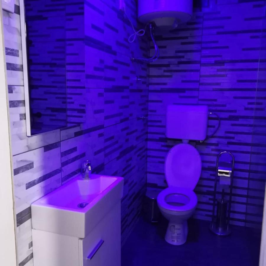 Apartman U Centru Šid Exterior foto